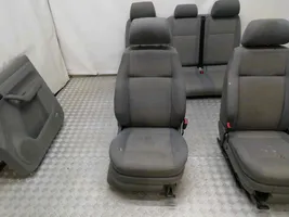 Volkswagen Caddy Fotele / Kanapa / Komplet 