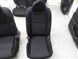 Nissan Qashqai Set sedili 