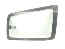 Mitsubishi Montero Rear vent window glass MR533114