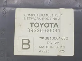 Toyota Land Cruiser J20 J20u Muut ohjainlaitteet/moduulit 8922660041