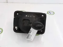 Nissan 370Z Palanca/selector de cambios (interno) 349011EA1B