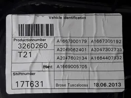 Mercedes-Benz ML AMG W166 Regulador de puerta trasera con motor A1667300179