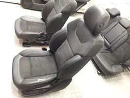 Mercedes-Benz ML AMG W166 Fotele / Kanapa / Komplet 