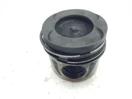 Mercedes-Benz ML AMG W166 Piston with connecting rod A6510302017