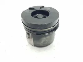 Mitsubishi L200 Piston avec bielle 1110A593