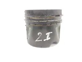 Mercedes-Benz ML AMG W166 Piston avec bielle A6420307617