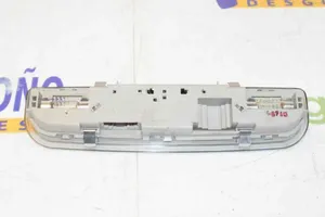 Skoda Fabia Mk1 (6Y) Panel oświetlenia wnętrza kabiny 8P0947111A