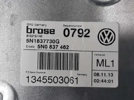 Volkswagen Tiguan Podnośnik szyby drzwi z silniczkiem 5N0837462