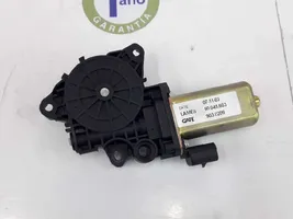 Fiat Idea Moteur de lève-vitre de porte avant 46841278