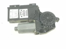 Audi A4 S4 B6 8E 8H Motorino alzacristalli della portiera anteriore 8E1959802B