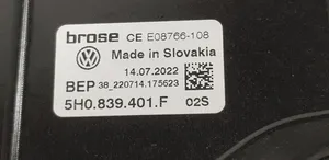 Volkswagen Golf VIII Mécanisme lève-vitre de porte arrière avec moteur 5H0839461D