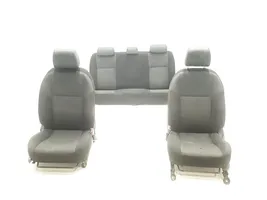 Toyota Hilux (AN10, AN20, AN30) Set sedili 