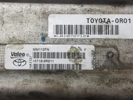 Toyota Avensis T270 Moottoriöljyn jäähdytinlaite 157100R011