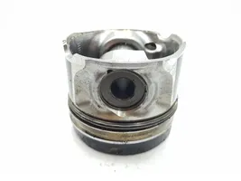 Toyota Avensis T270 Piston avec bielle 131010R070