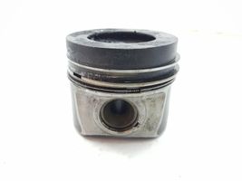 Seat Toledo IV (NH) Piston avec bielle 03L107065J