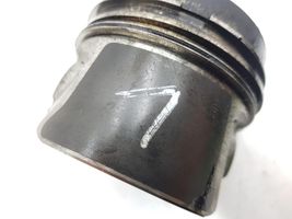 Seat Toledo IV (NH) Piston avec bielle 03L107065J