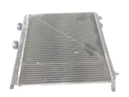 Peugeot 1007 Radiateur de refroidissement 1330C2