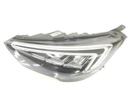 Opel Crossland X Lampa przednia 39153538