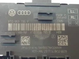 Audi A5 8T 8F Centrālās atslēgas vadības bloks 8T0959795F