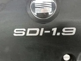 Seat Ibiza II (6k) Couvercle cache moteur 038103925FR