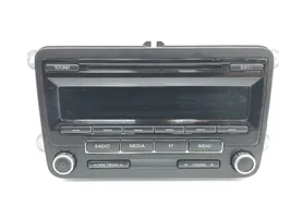 Volkswagen Transporter - Caravelle T5 Panel / Radioodtwarzacz CD/DVD/GPS 5M0035186J