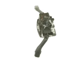 Audi A6 S6 C5 4B Кнопки рулевого колеса 8L0953513J