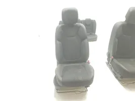 Renault Captur Fotele / Kanapa / Komplet 