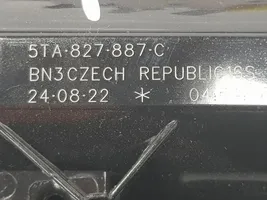 Audi Q3 F3 Zamek klapy tylnej bagażnika 81A827506