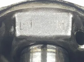 Volvo C30 Piston avec bielle 31251339