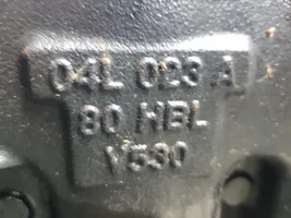 Volkswagen Passat Alltrack Moottorin lohko 04L103011A