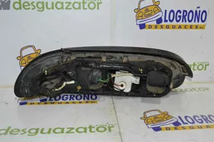 Nissan NX 100 Luci posteriori 22063332