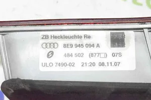 Audi A4 S4 B6 8E 8H Luci posteriori del portellone del bagagliaio 8E9945094A