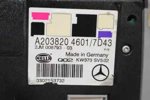 Mercedes-Benz CLC CL203 Apšvietimo konsolės apdaila A203820460