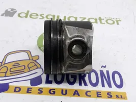 Nissan NP300 Piston avec bielle A2010EC00B