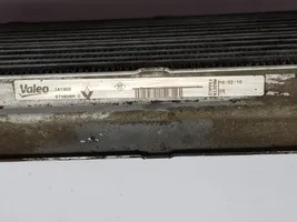 Nissan Interstar Chłodnica powietrza doładowującego / Intercooler 2147000QAA