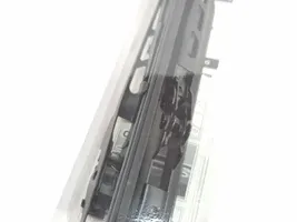 Seat Leon (1M) Wycieraczka szyby przedniej / czołowej SP218