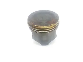 Suzuki Swift Piston avec bielle 1211185E000A0