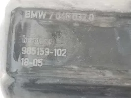 BMW 4 F32 F33 Moteur de lève-vitre de porte avant 67627046032