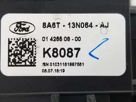 Ford Transit -  Tourneo Connect Ohjauspyörän painikkeet/kytkimet 1537625