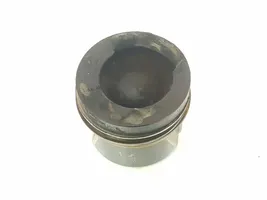 Volkswagen Touran II Piston avec bielle 04L107065A