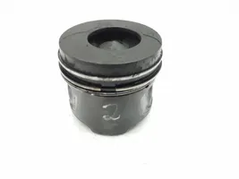 Suzuki Jimny Piston with connecting rod 1211184A510K0