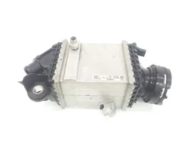 BMW X5 G05 Starpdzesētāja radiators 17518660689