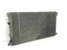 Renault Master II Radiateur de refroidissement 7701057120