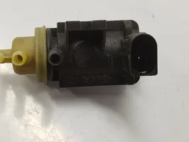 Volkswagen Tiguan Electrovanne Soupape de Sûreté / Dépression 1K0906627B