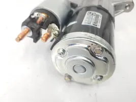 Opel Vivaro Starter motor 9827008580