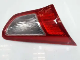 Mitsubishi Lancer VIII Lampy tylnej klapy bagażnika 8336A035