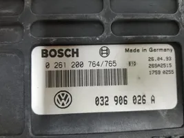 Volkswagen Golf III Calculateur moteur ECU 032906026A