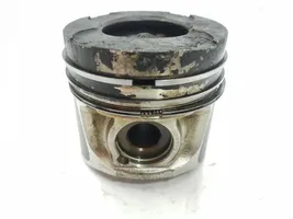 Nissan Primastar Piston with connecting rod G9U630