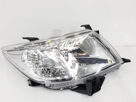 Toyota Hilux (AN10, AN20, AN30) Lampa przednia 811100K440