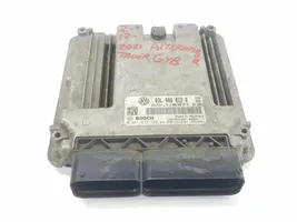 Volkswagen Crafter Sterownik / Moduł ECU 03L906012R